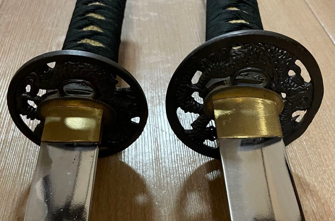 ハチワレ様専用 模造刀 居合刀 太刀 脇差 刀掛け 武具 U0331 - メルカリ