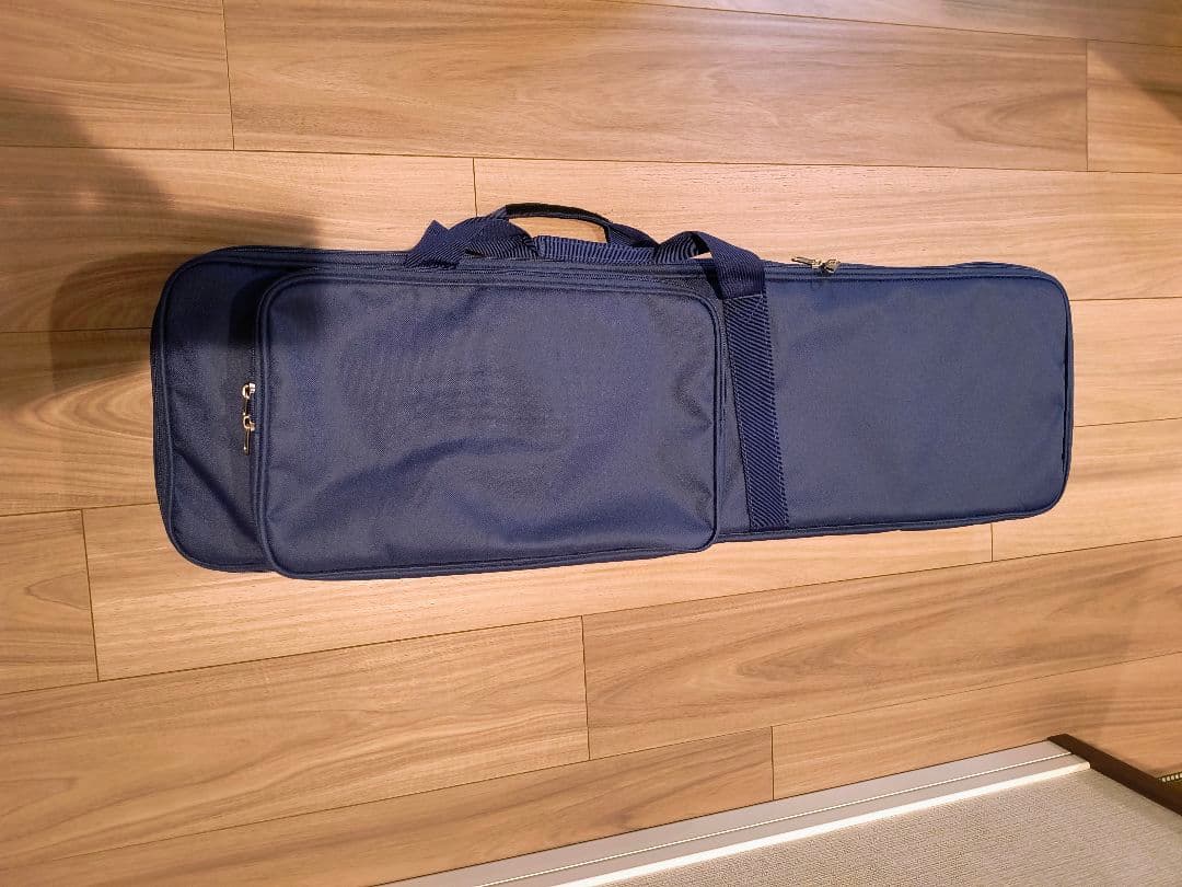 （ほぼ未使用）沖縄 三線 　爪・ケース付き　中古