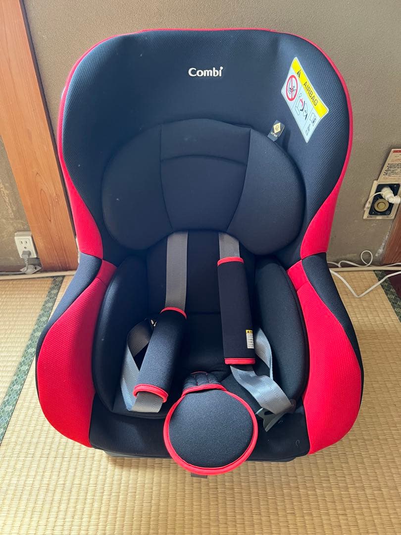 美品中古CombiコンビLYF-375チャイルドシート取付簡単日本製 Combi（コンビ） 美品 チャイルドシート 中古 マルゴットBE ロング
