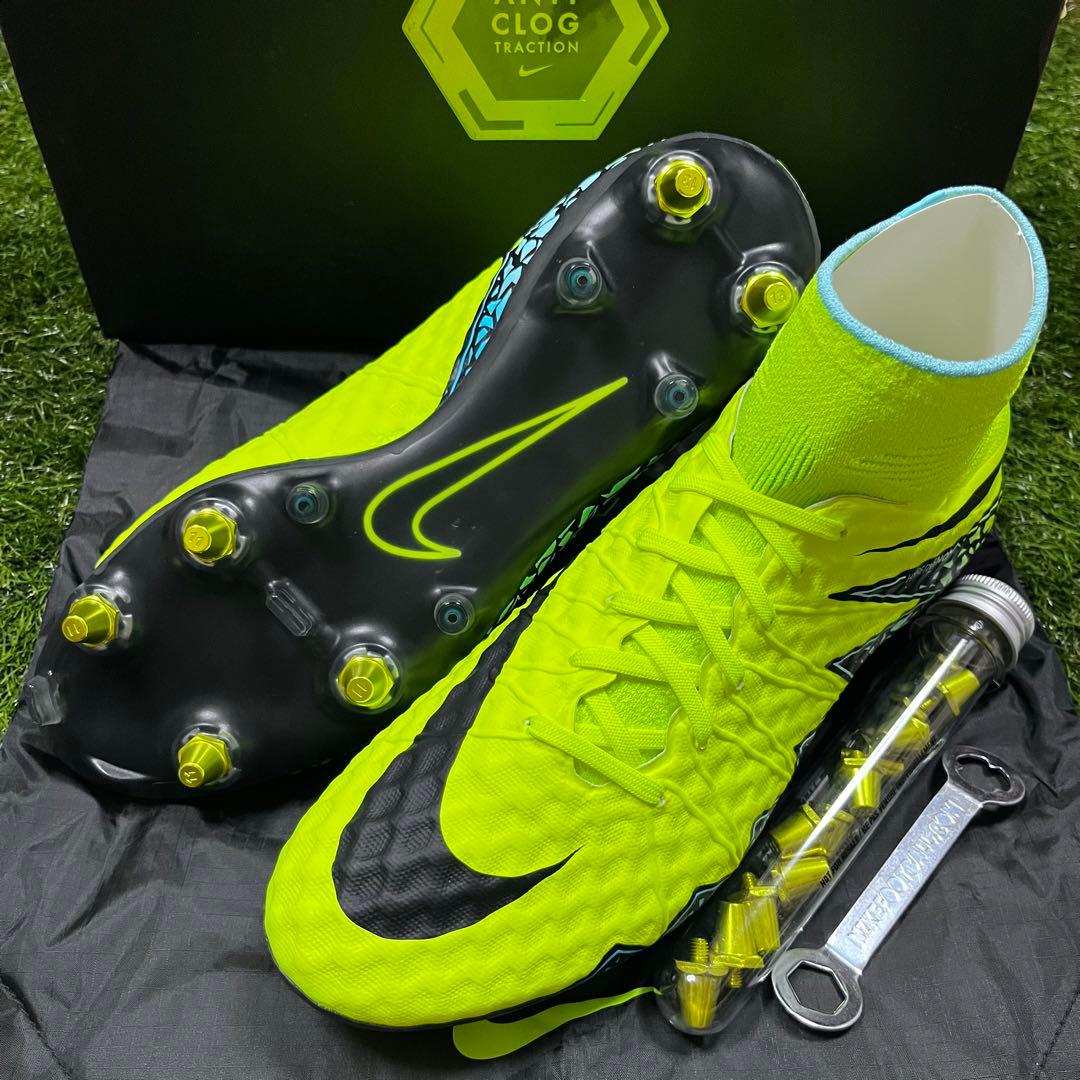 NIKE Hyper Venom Phantom Ⅱ SG-PRO AC 525ba5bd22e8.jpg?width=3840&