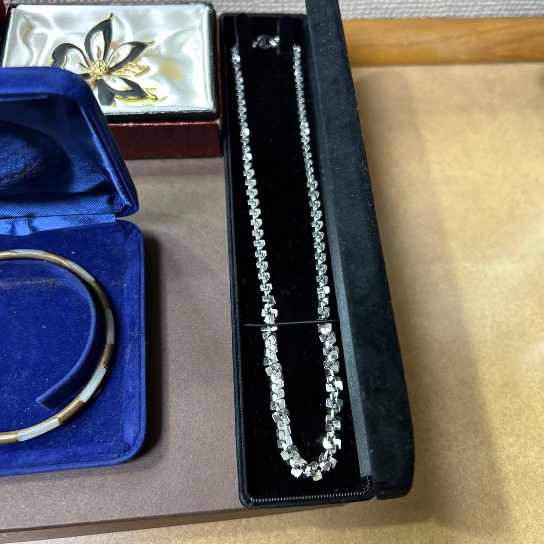 遺品整理・生前整理品】 アクセサリーセット ネックレス ピンネクタイ