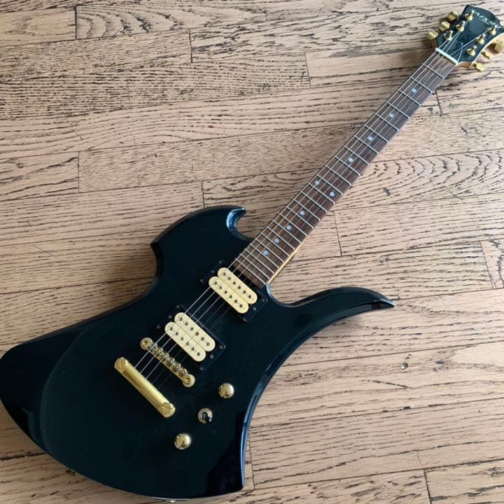 TARGET by FERNANDES モッキンバード 黒 hideモデル - メルカリ