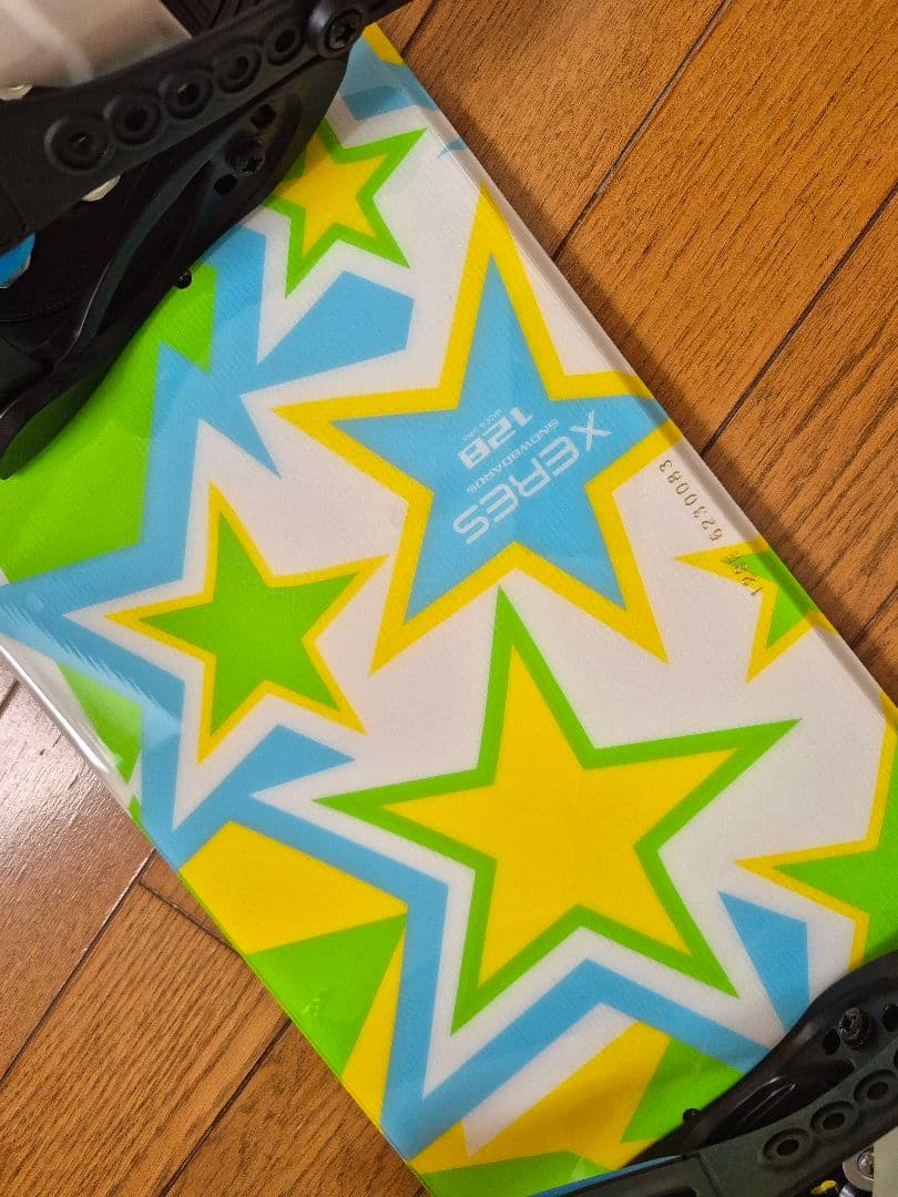 星柄XERES キッズ 128cm スノーボード×ビンディング 板