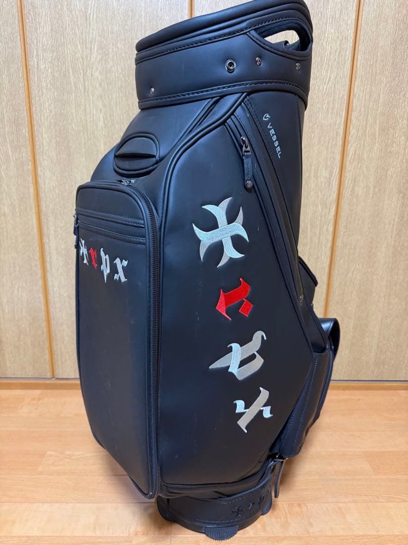 VEESEL×TRPX コラボツアーバック 超美品】 TRPX × VESSEL 限定キャディバッグ 超美品】 TRPX × VESSEL