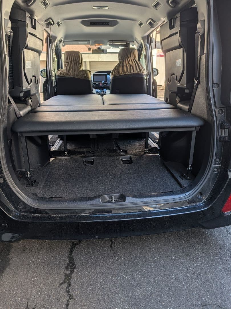 ヴォクシー 80系 ベッドキット ブラック 楽天市場】ヴォクシー 80系 m.flat ベッドキット 両側乗車タイプ 7人