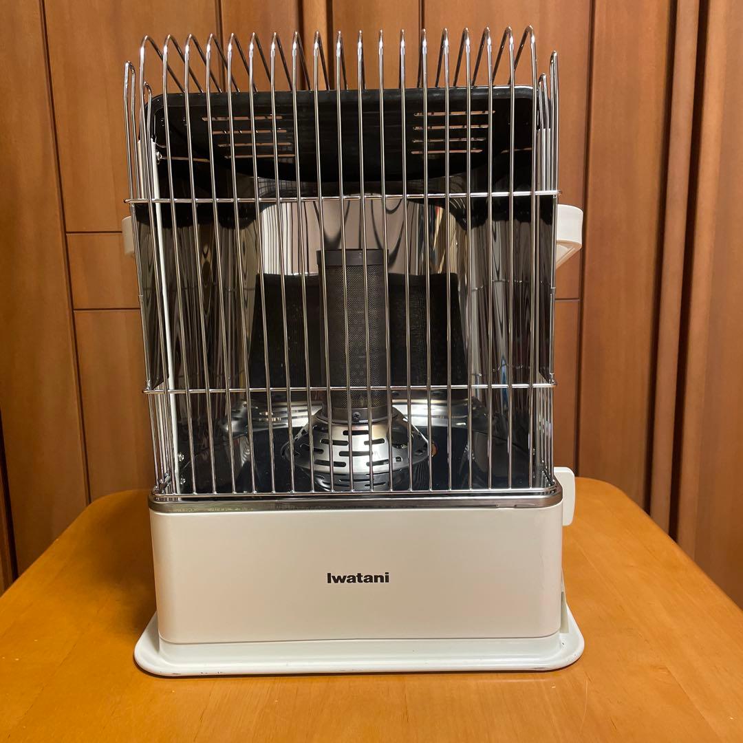 ミ*子様 iwatani カセットガスストーブ　デカ暖　ホワイト Amazon.co.jp: Iwatani カセットガス ストーブ デカ暖 ホワイト CB-STV