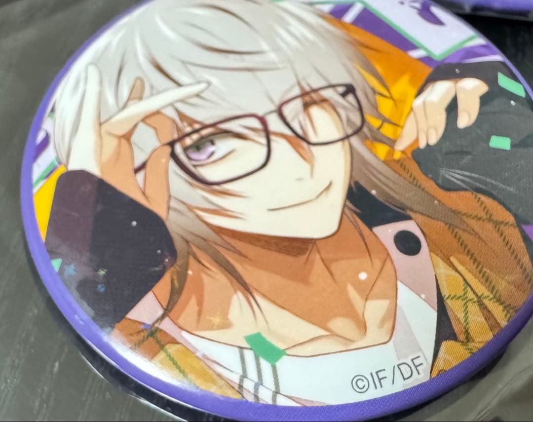 collar×malice オトパ 缶バッジ 岡崎契