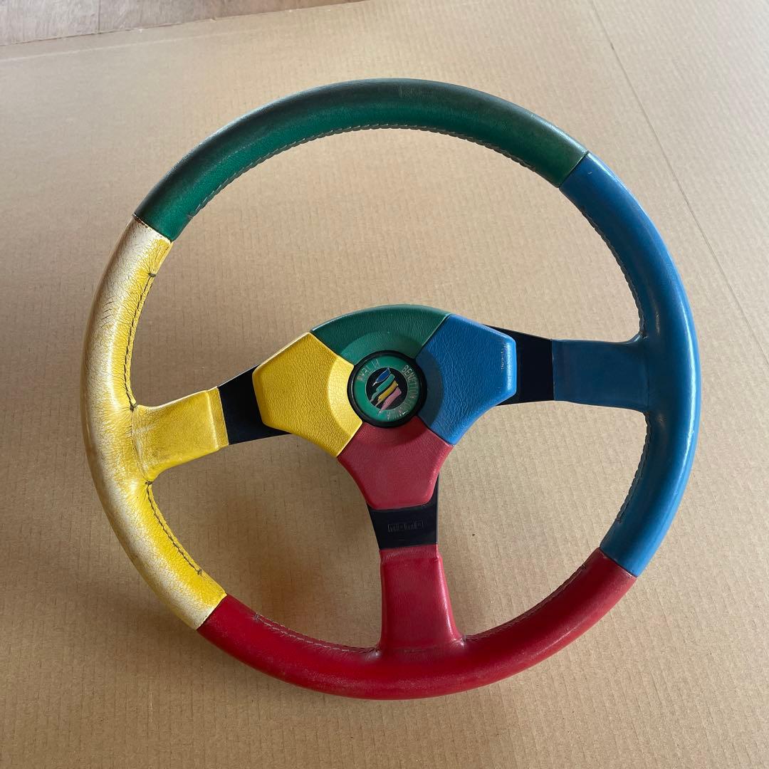momo モモベネトンF1 TEAMステアリングハンドル - メルカリ