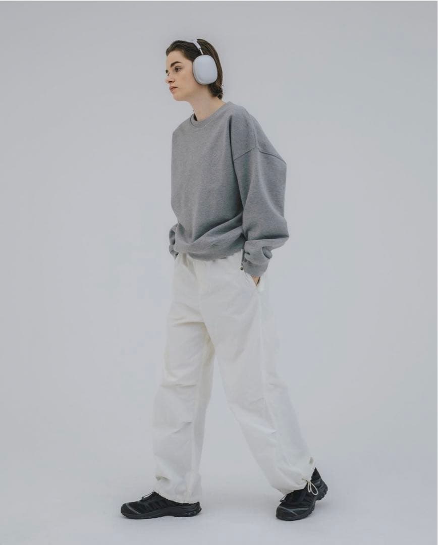 GADID ANONIEM JOHN スウェット - メルカリ