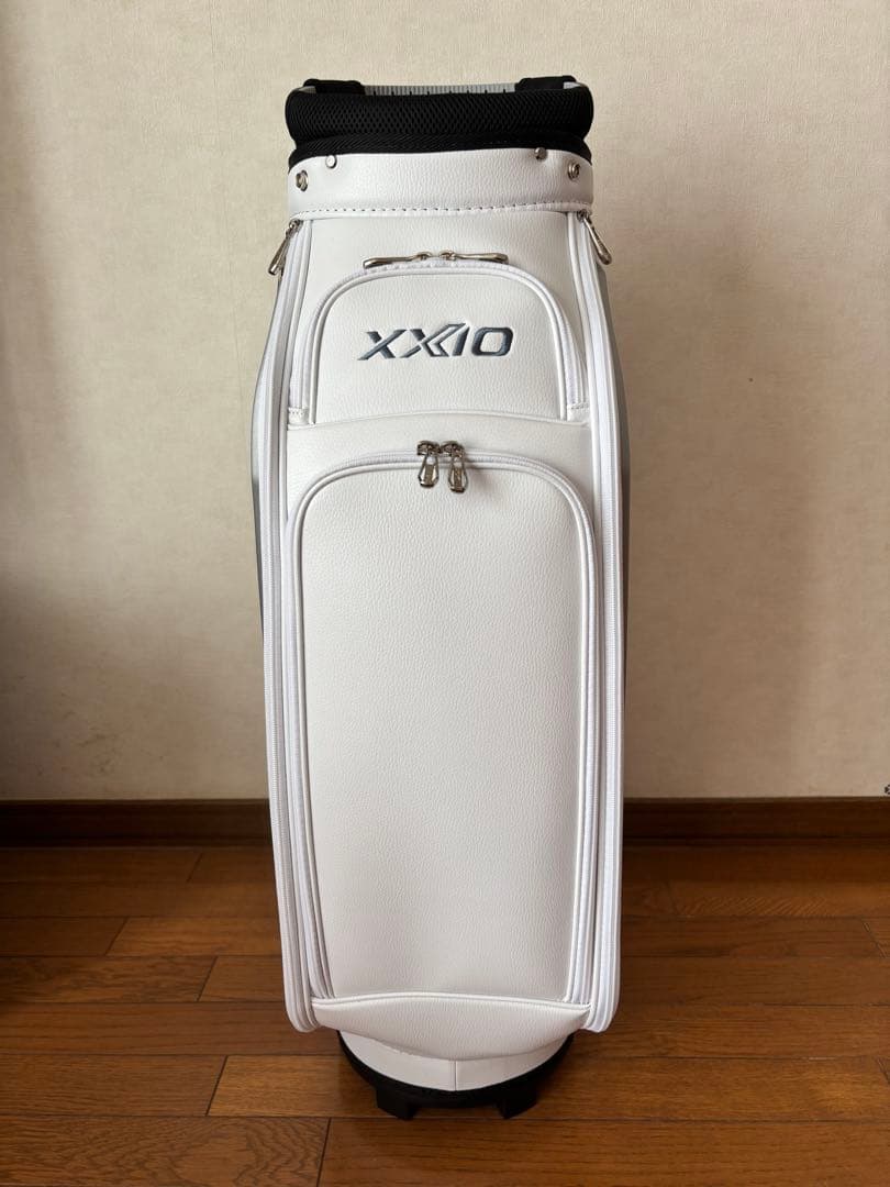 値下げ！ 新品ゼクシオ キャディバッグ 2025モデル プロレプ
