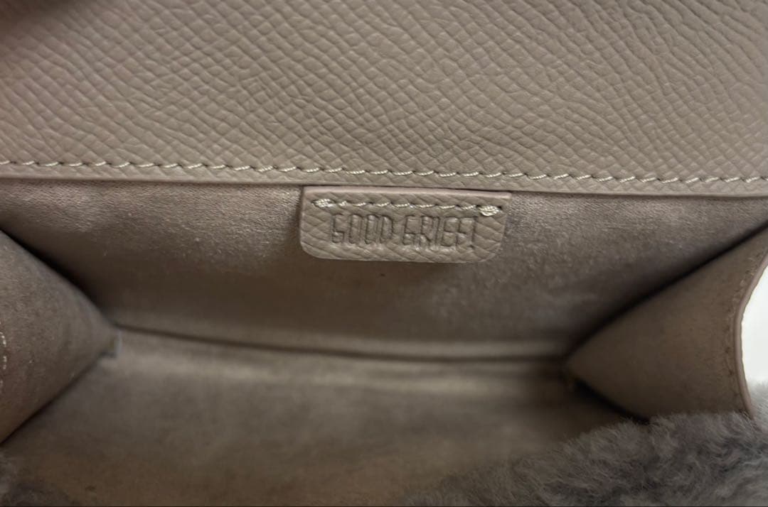 アパルトモン GOOD GRIEF! BOA COMPACT CASE - メルカリ