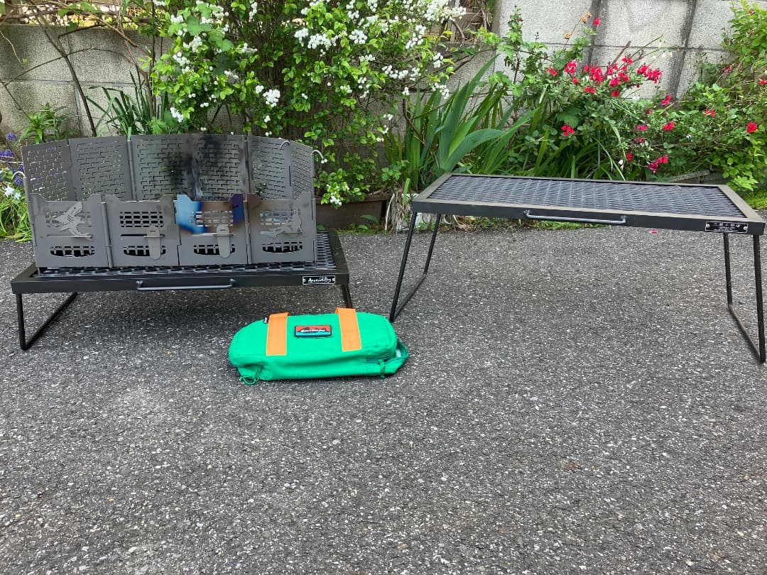 サンゾー工務店 ロダン、アイアンテーブル、アイアンテーブル低っセット 焚き火好き必見！入手困難なロダンとアイアンテーブルが同時入荷