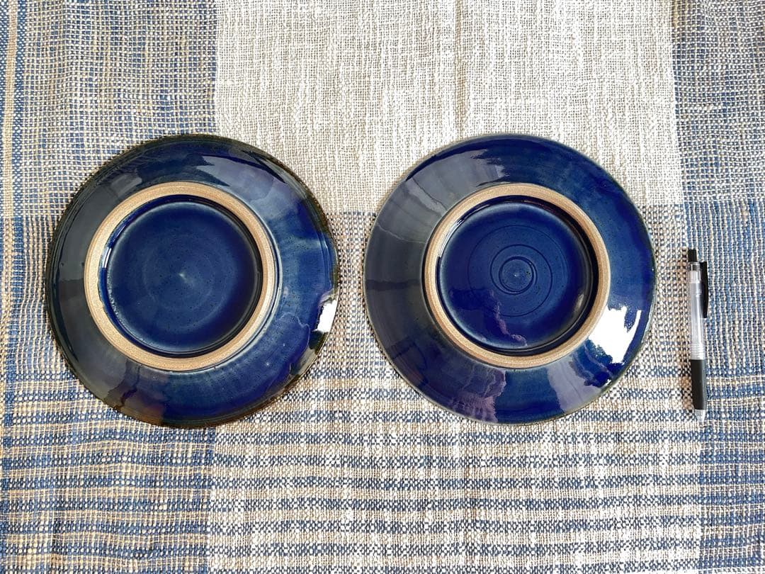 出西窯 縁鉄 皿 8寸 呉須 青 2枚セット - メルカリ