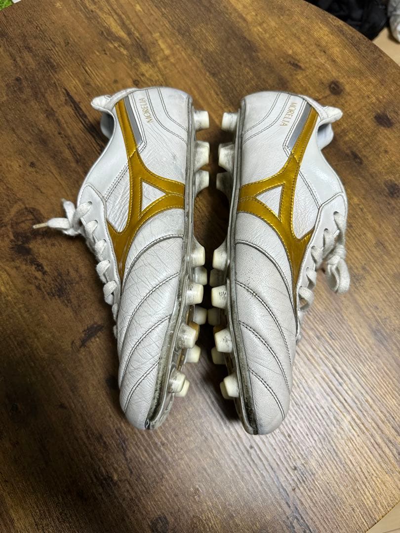 ミズノ モレリア2 2020年限定モデル ホワイト×ゴールド - メルカリ
