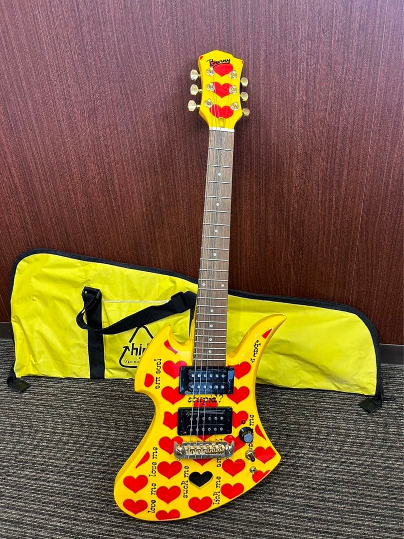 アンプ内蔵エレキギターhide イエローハート Jr