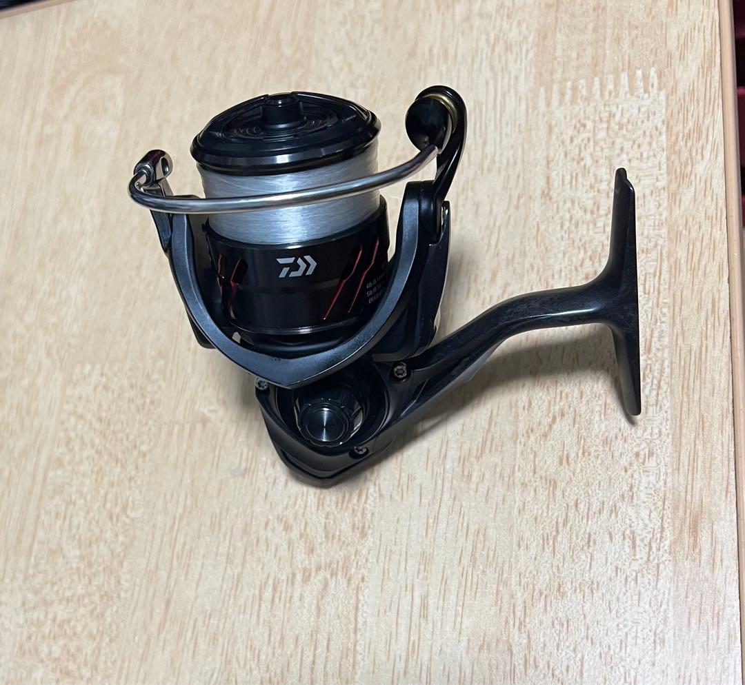 Daiwa タトゥーラ LT 2500S-XH ダイワ タトゥーラ LT2500S-XH-QD (リール) 価格比較 - 価格.com