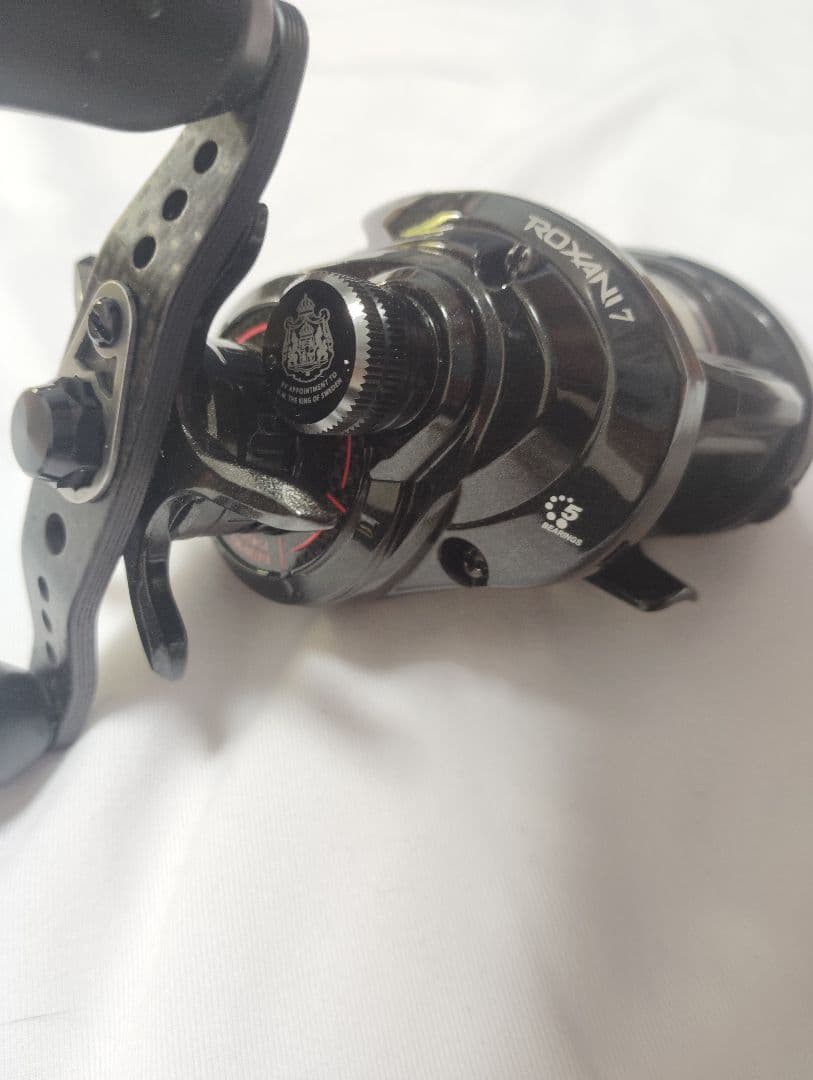 アブガルシア ロキサーニ左ハンドル 7.1.1HG - メルカリ