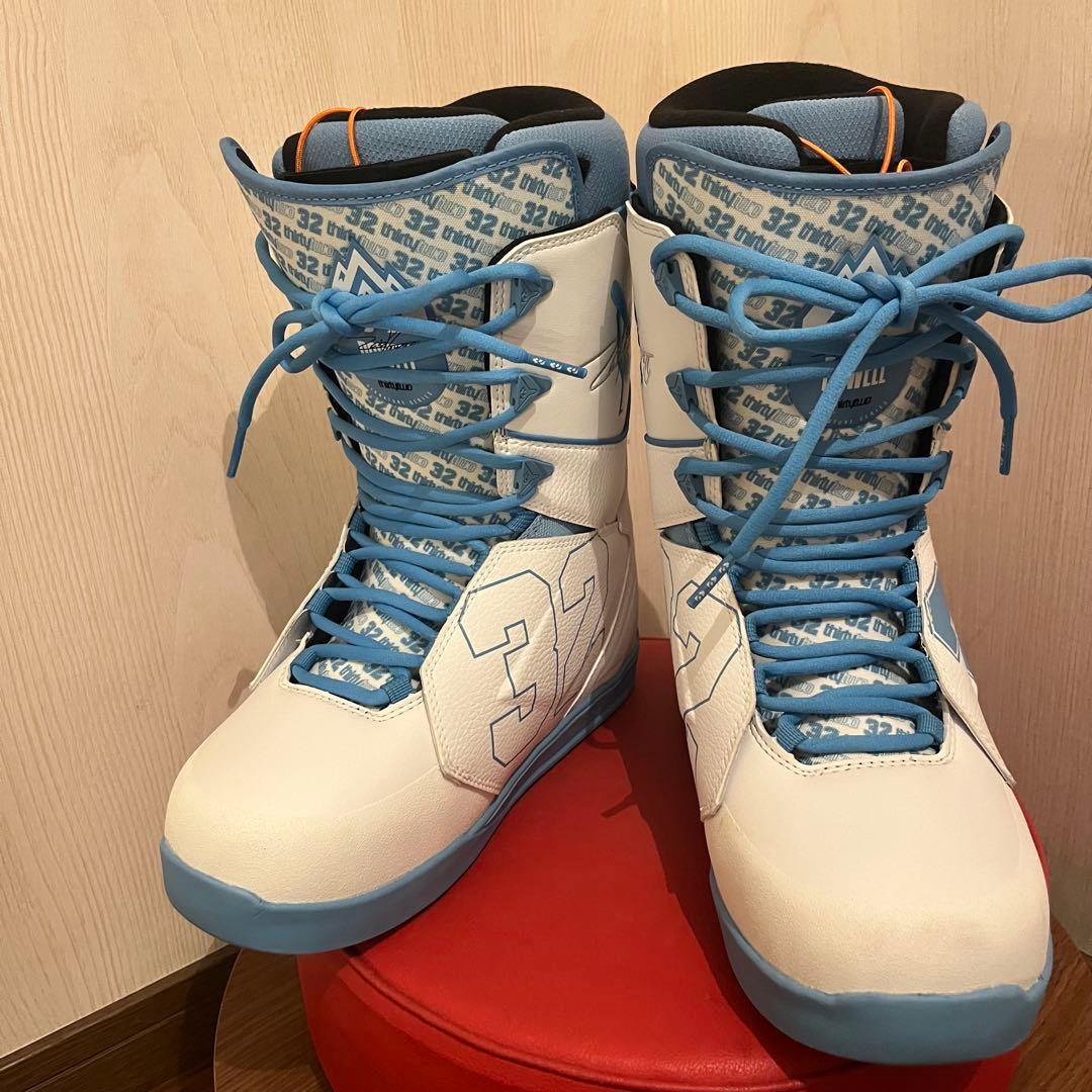 新品！THIRTYTWO LASHED POWELL 27.5cm