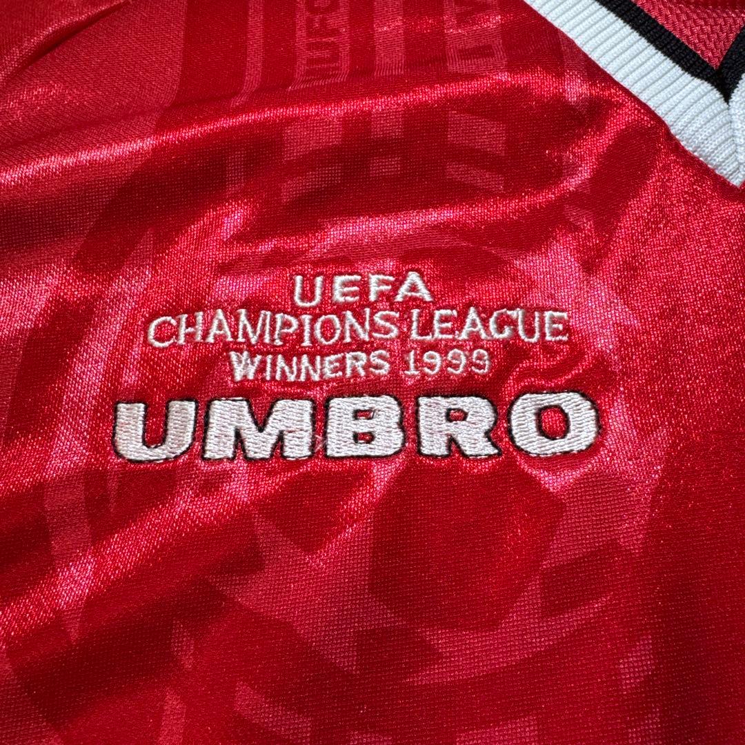 大幅値下げ】マンチェスター1999年UEFAチャンピオンズリーグシャツ UMBRO