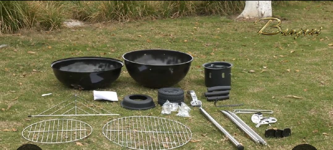 限定価格』ポータブルチャコールBBQグリル 移動車輪&温度計付き