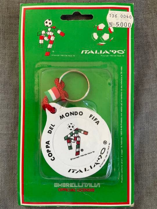 FIFAサッカーワールドカップ1990イタリア大会公式グッズ（チャーム）希少品 Italy 90 World Cup mascot Ciao keychain keyring original metal