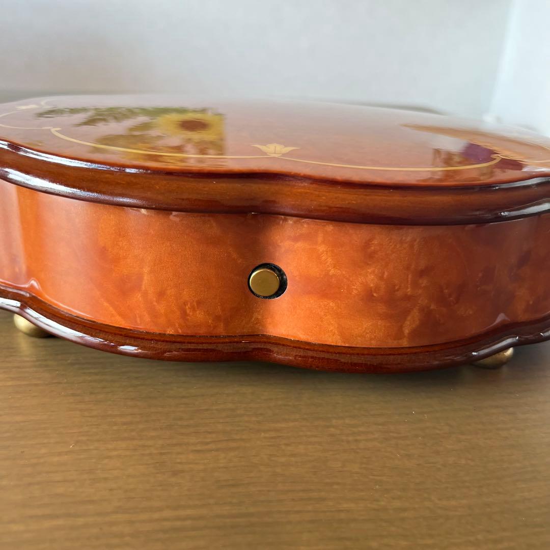 リュージュ72弁オルゴール Canon リーフ型象篏細工 - メルカリ