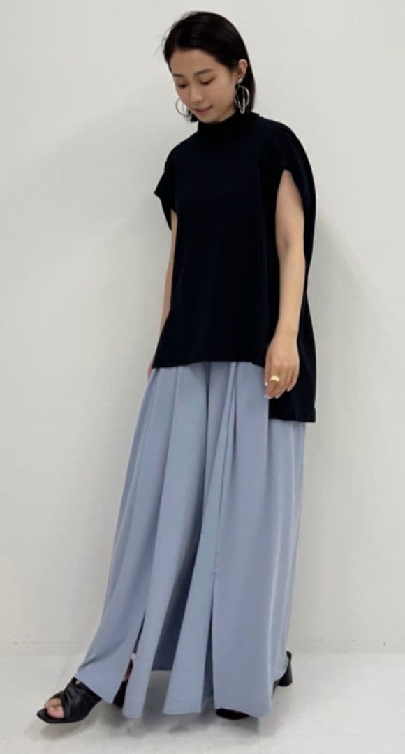 YACCOMARICARD the jump アシンメトリーキュロットパンツ