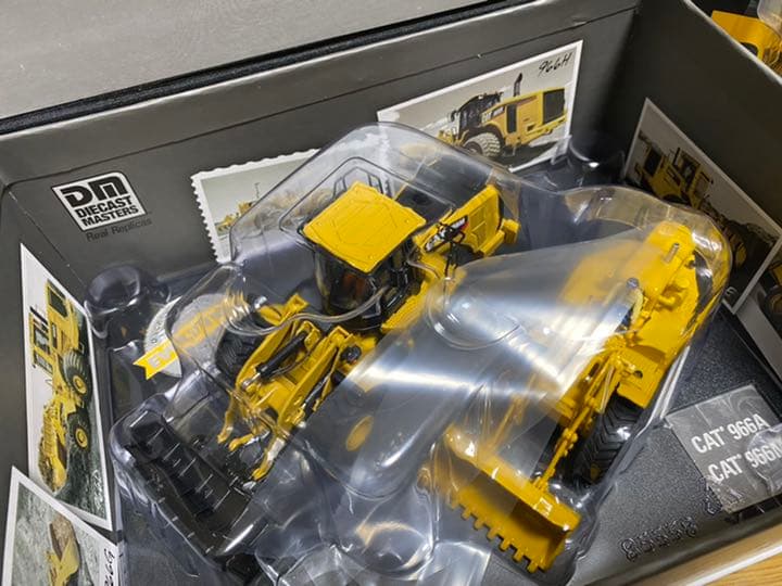 ミニカー CAT966AWHEELLOADER 楽天市場】【送料無料】1:64 CAT ダイキャストカー 4個セット 働く車