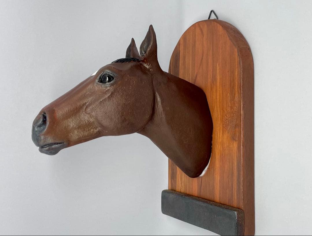 【競馬】タスティエーラ・壁掛けオブジェ 2個セット（名入れ無し）《リクエスト品》