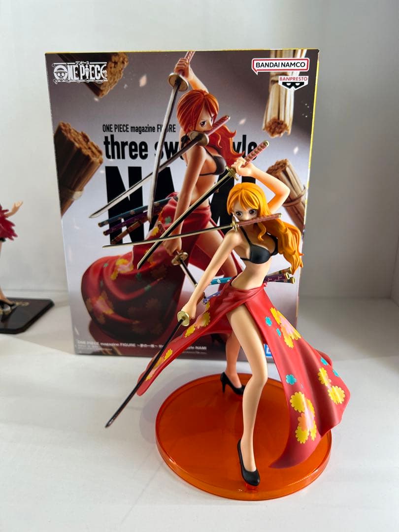 ワンピース ナミ 夢の一枚 三刀流 - メルカリ