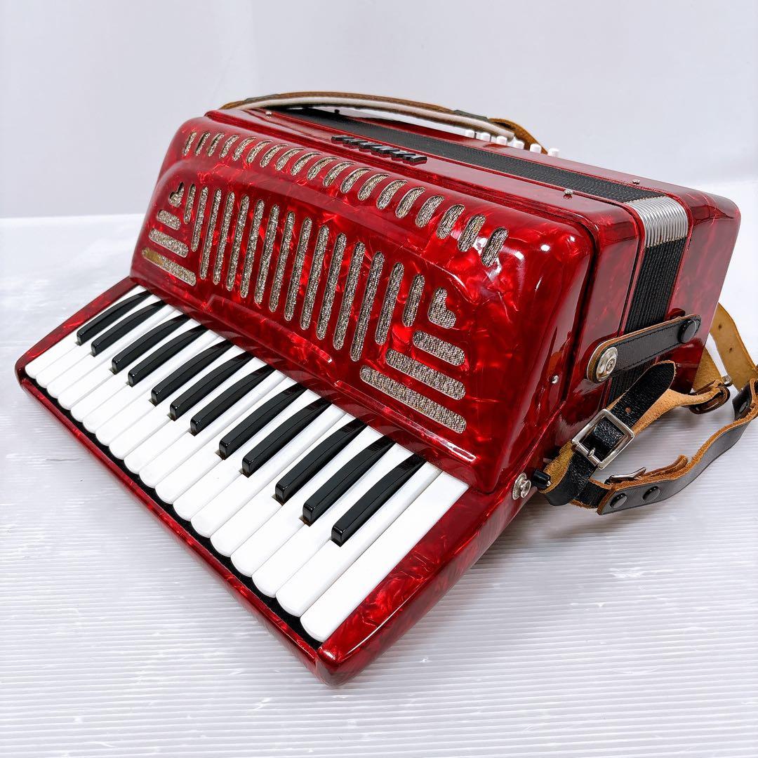 美品】YAMAHA ヤマハ 32鍵盤 アコーディオン 8905 ケース付き