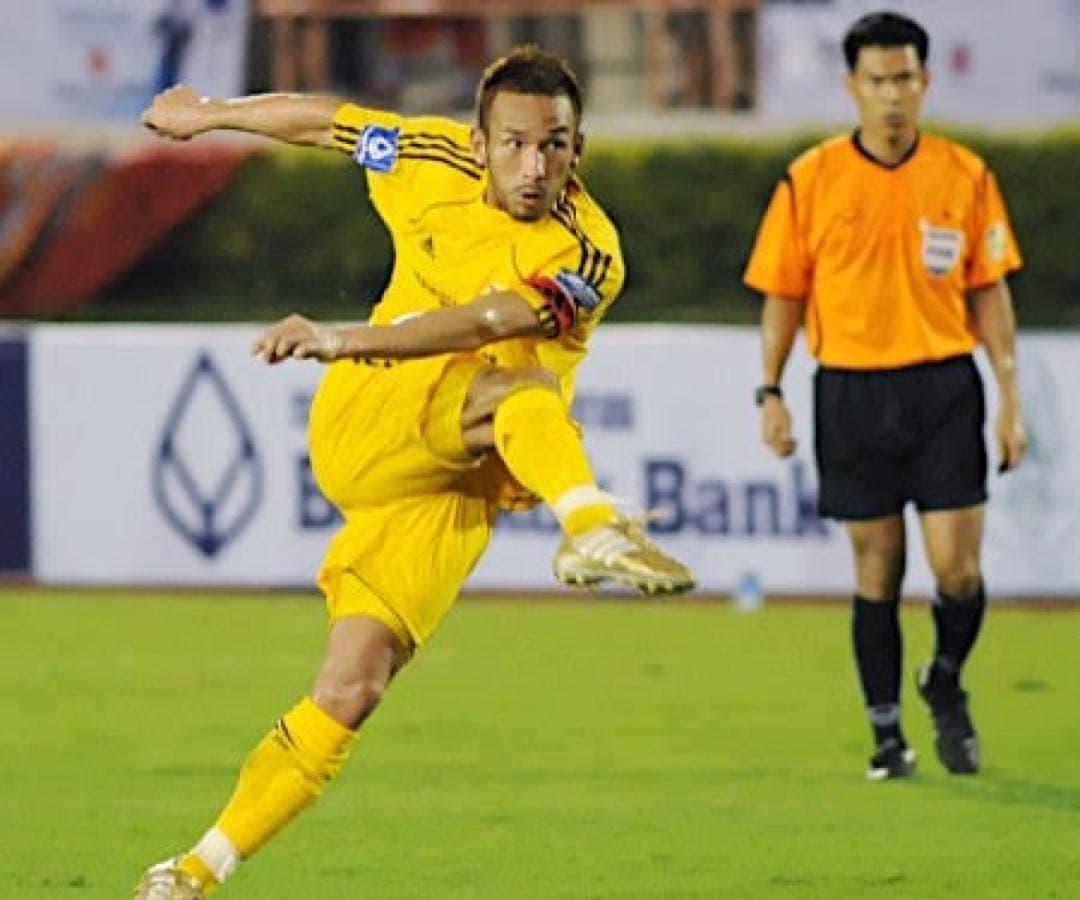 中田英寿氏着用モデル！ adidas パティークX ゴールド - メルカリ