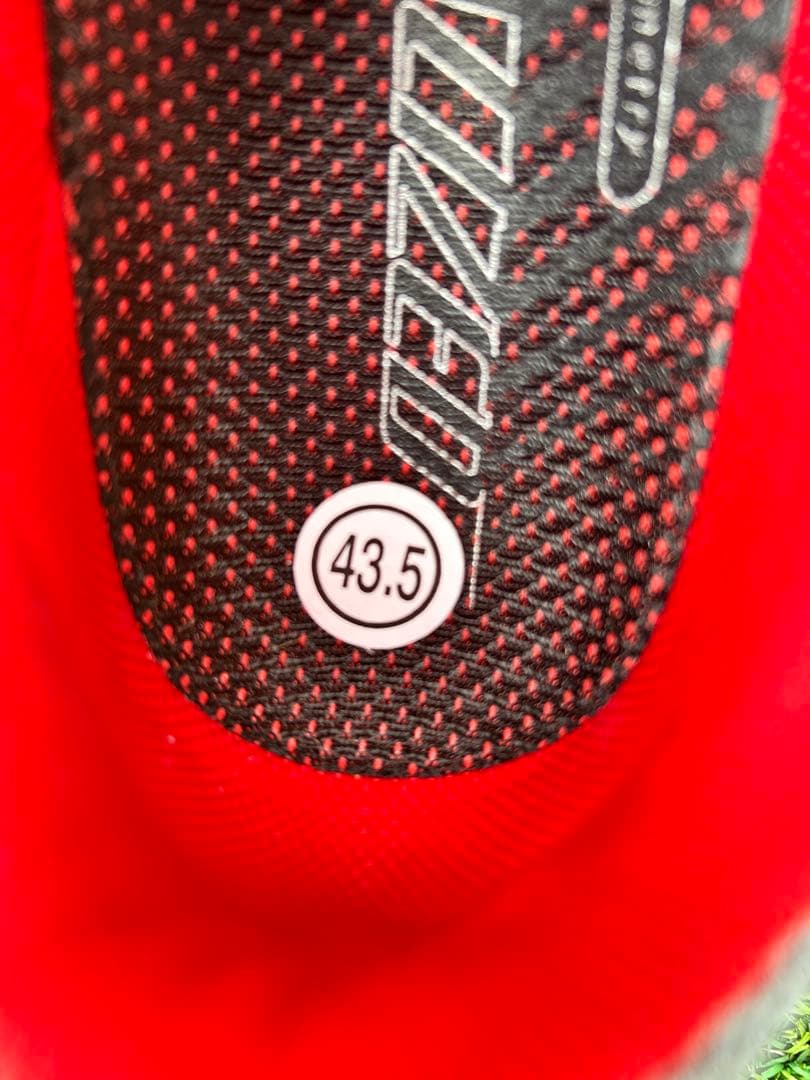 美品 ★トラアス★ スペシャライズド シューズ 27.9cm