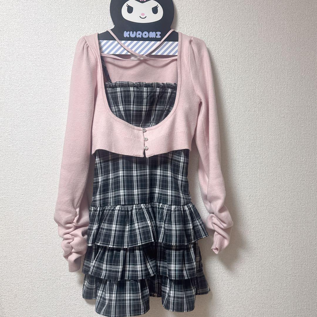 pium ビジューカーデ×チェックワンピセット ピンク×ブラック