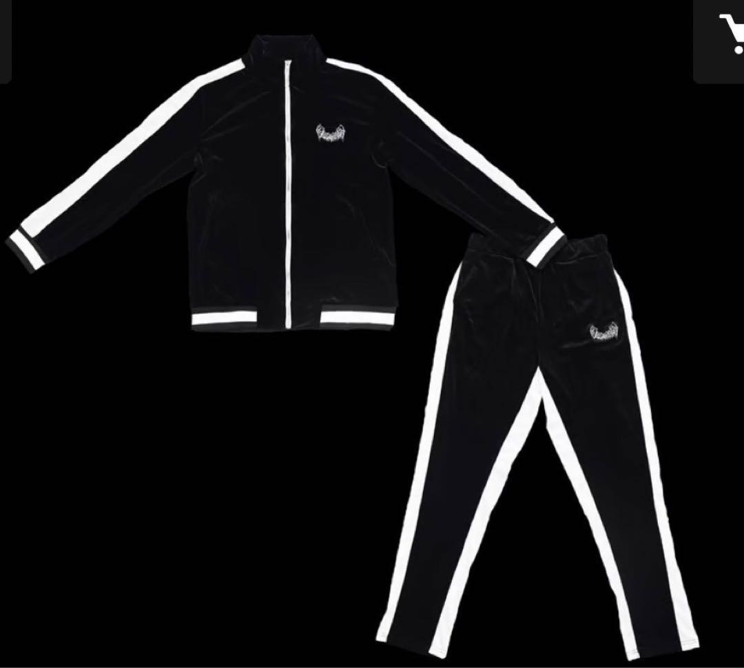 早い者勝ち！ yvngpatra着用 yxngbratz ベロアセットアップ - メルカリ