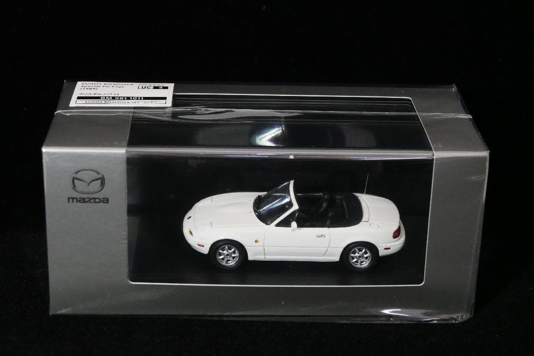 ユーノスロードスター 1/43モデルカー白（マツダコレクション） Amazon | 1/43 Mark43 ユーノス ロードスター (NA) クリスタルホワイト