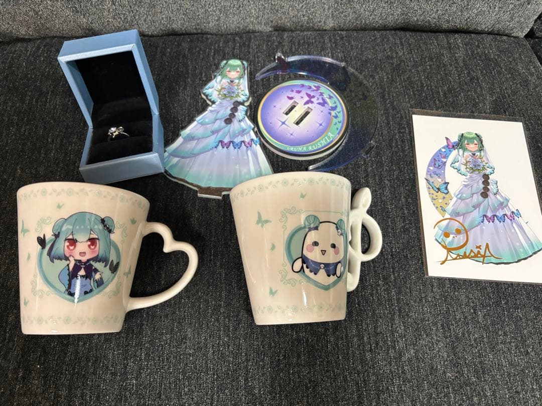 潤羽るしあ 誕生日記念2022 フルセット - メルカリ