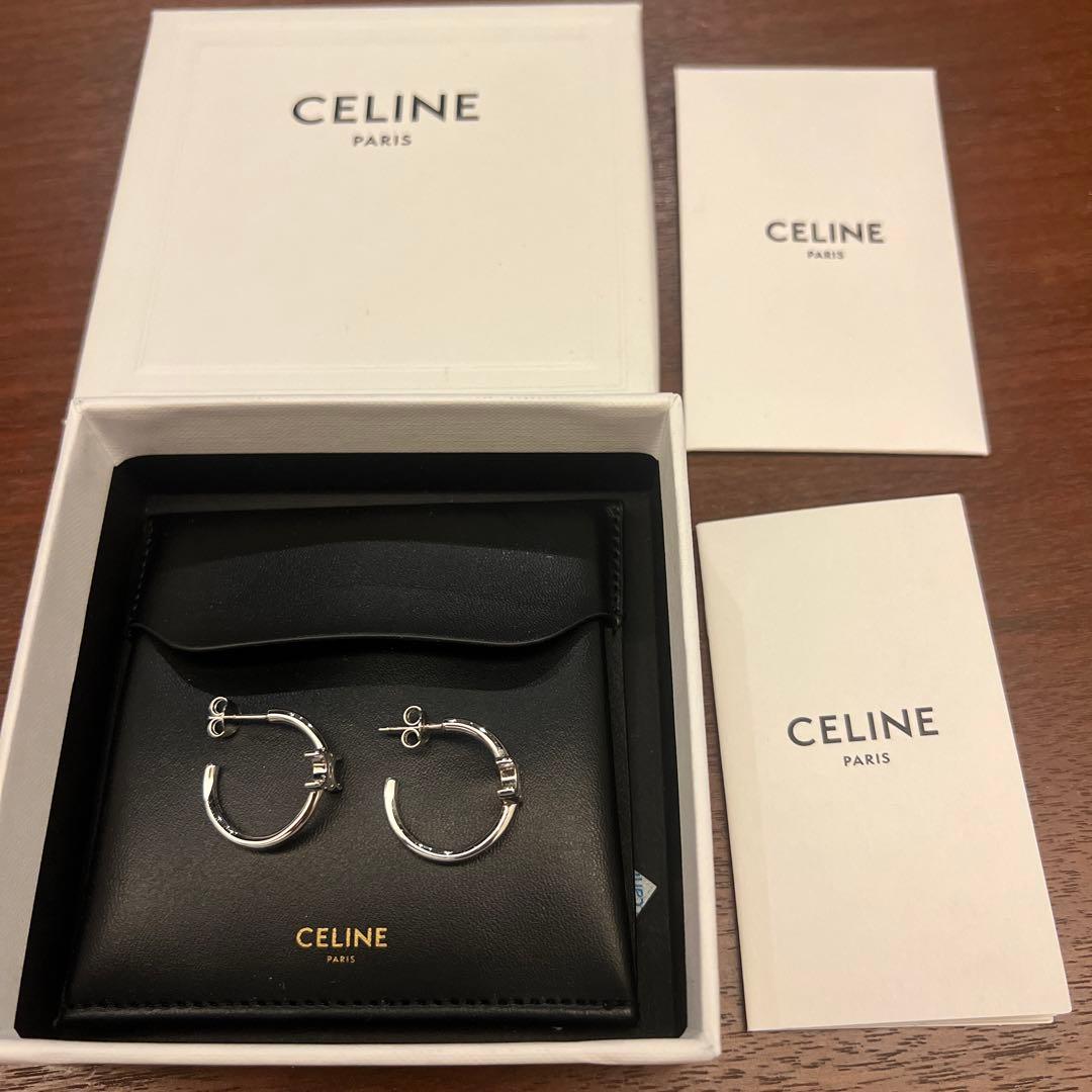 ururu　セリーヌ　美品　トリオンフ　フープピアス 即発可能＊ CELINE トリオンフ フープ ピアス (CELINE/ピアス