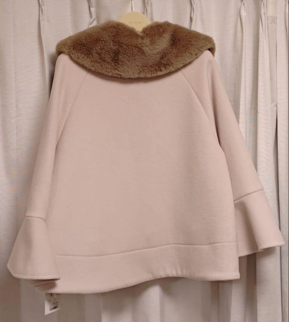 新品】Convertible Faux Fur Tippet Coat HLT