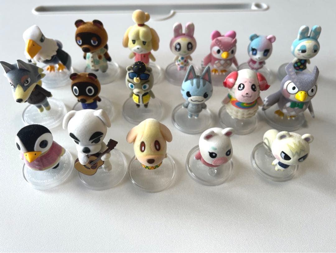 あつまれどうぶつの森 フィギュア ともだちどーる - メルカリ