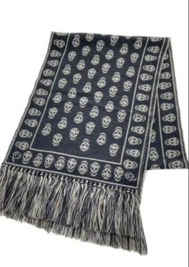 Alexander McQueen スカル柄マフラー