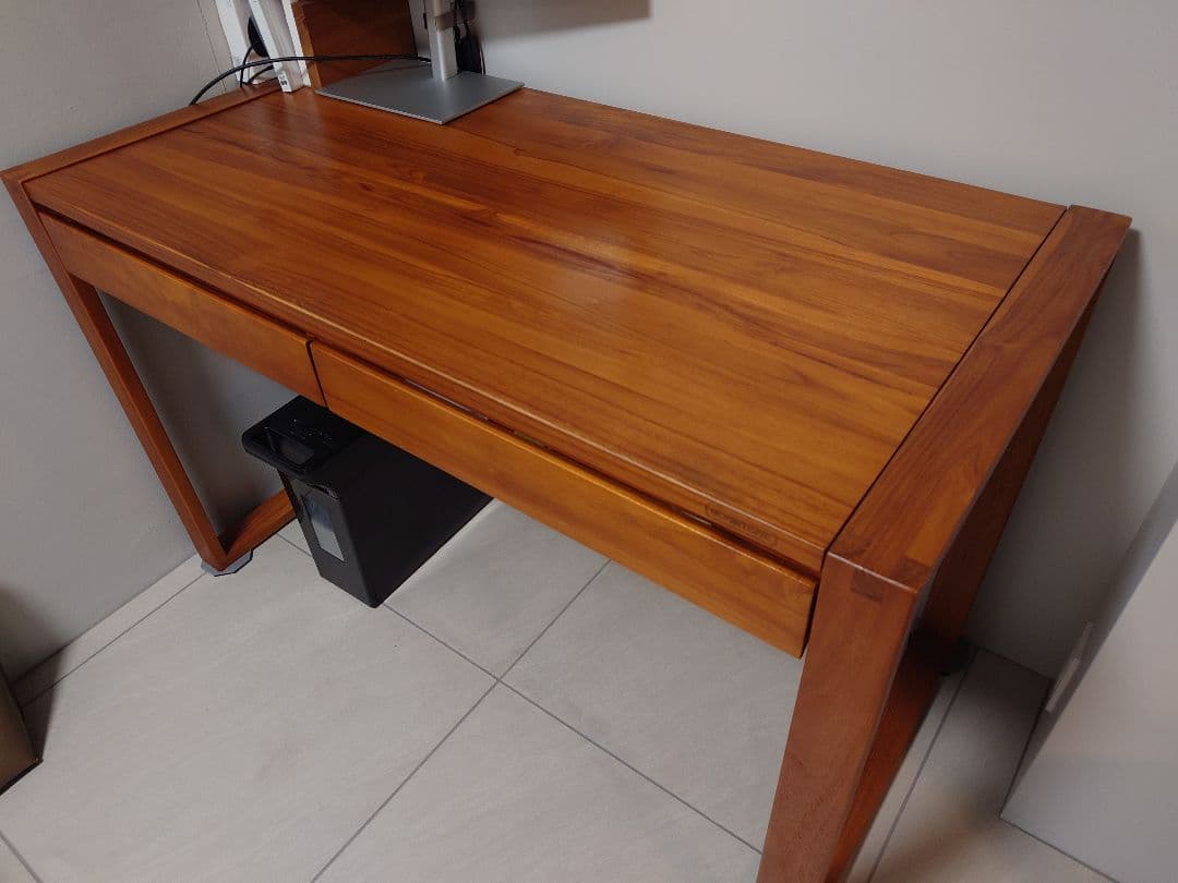 ぴ*ん様 SCANTEAK デスク チーク無垢材 120cm*60cm ぴ*ん様 SCANTEAK デスク チーク無垢材 120cm*60cm 【公式通販】