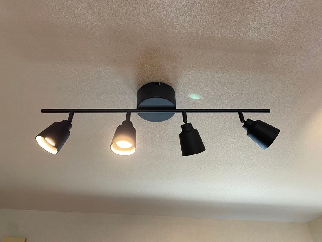 IKEA シーリングスポットライト 4スポット KNUTBO クヌートボー - メルカリ