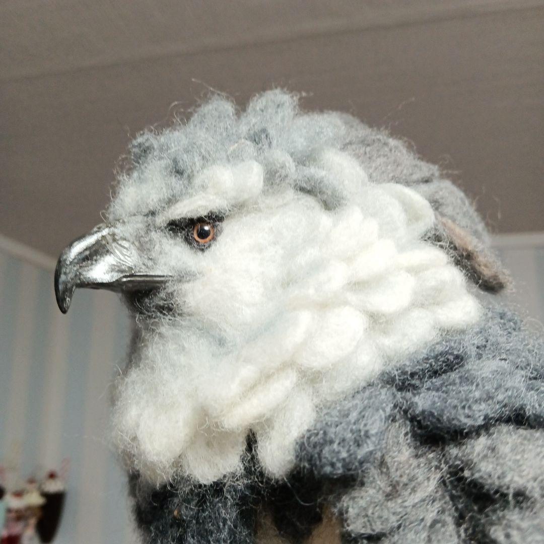 ハーピーイーグル オウギワシ 羊毛フェルト 鳥 ぬいぐるみ 鷹 鷲 猛禽類 オウギワシ 50 | HANSA