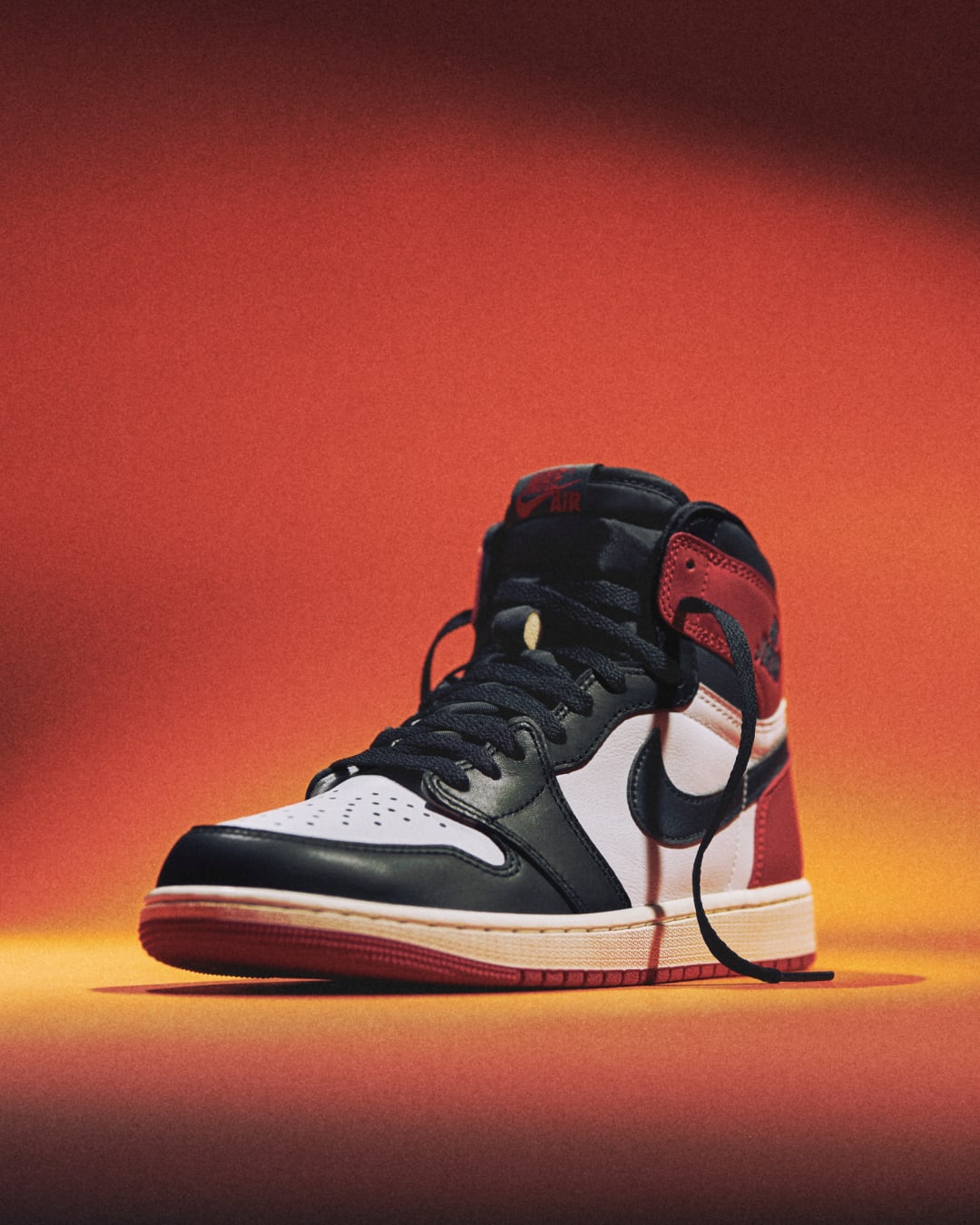 NIKE公式】エア ジョーダン 1 HIGH OG 'Black Toe' (DZ5485-106 / AJ 1