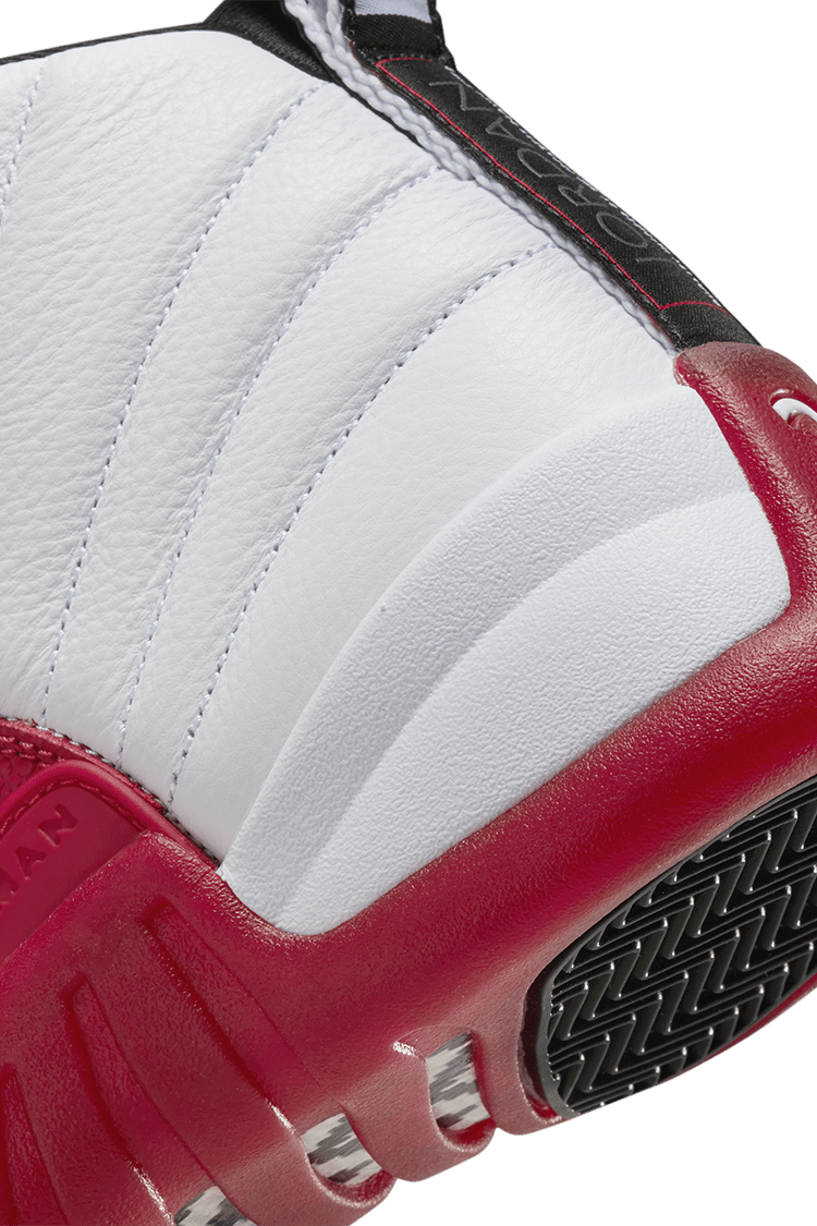 NIKE公式】エア ジョーダン 12 'Cherry' (CT8013-116 / AJ 12 RETRO
