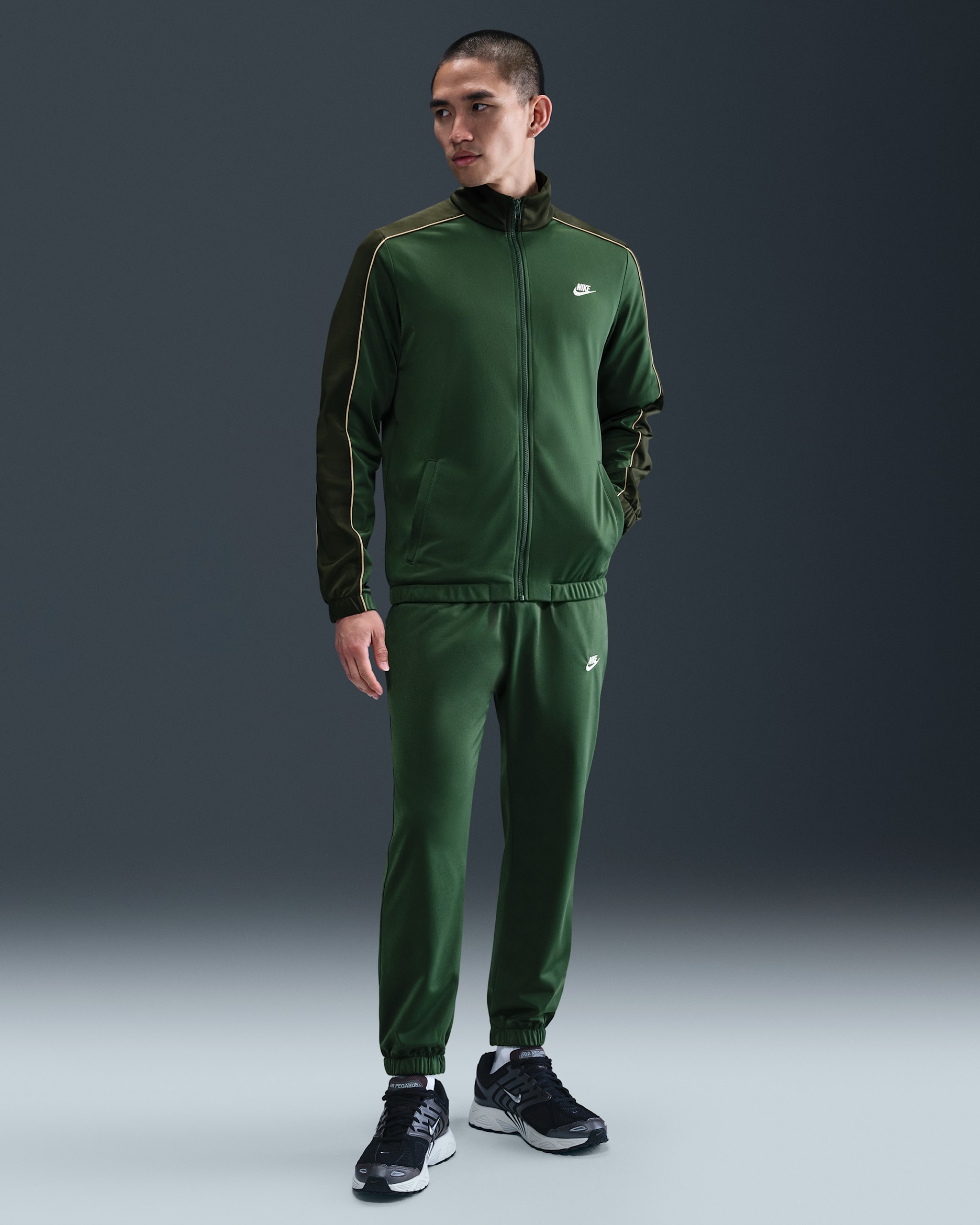 NIKE公式】ナイキ スポーツウェア クラブ メンズ ポリニット トラック