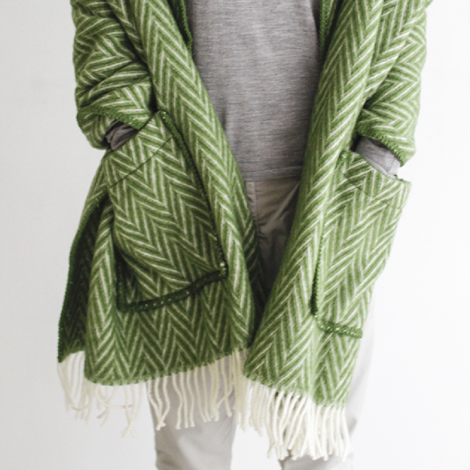 LAPUAN KANKURIT/ポケットショール IIDA -体をあたためてくれるウール