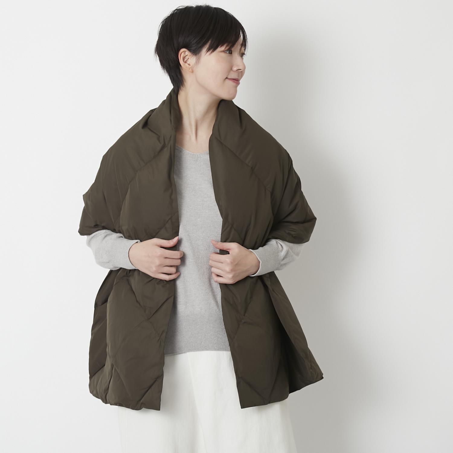KWD/ダウンショール グリーンダウン -サッと羽織れてしっかり