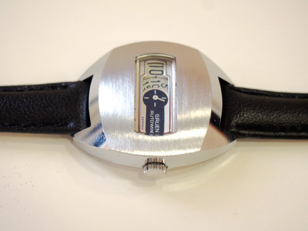 グリュエン ジャンピングアワー 機械式デジタル時計 メカデジ 自動巻き